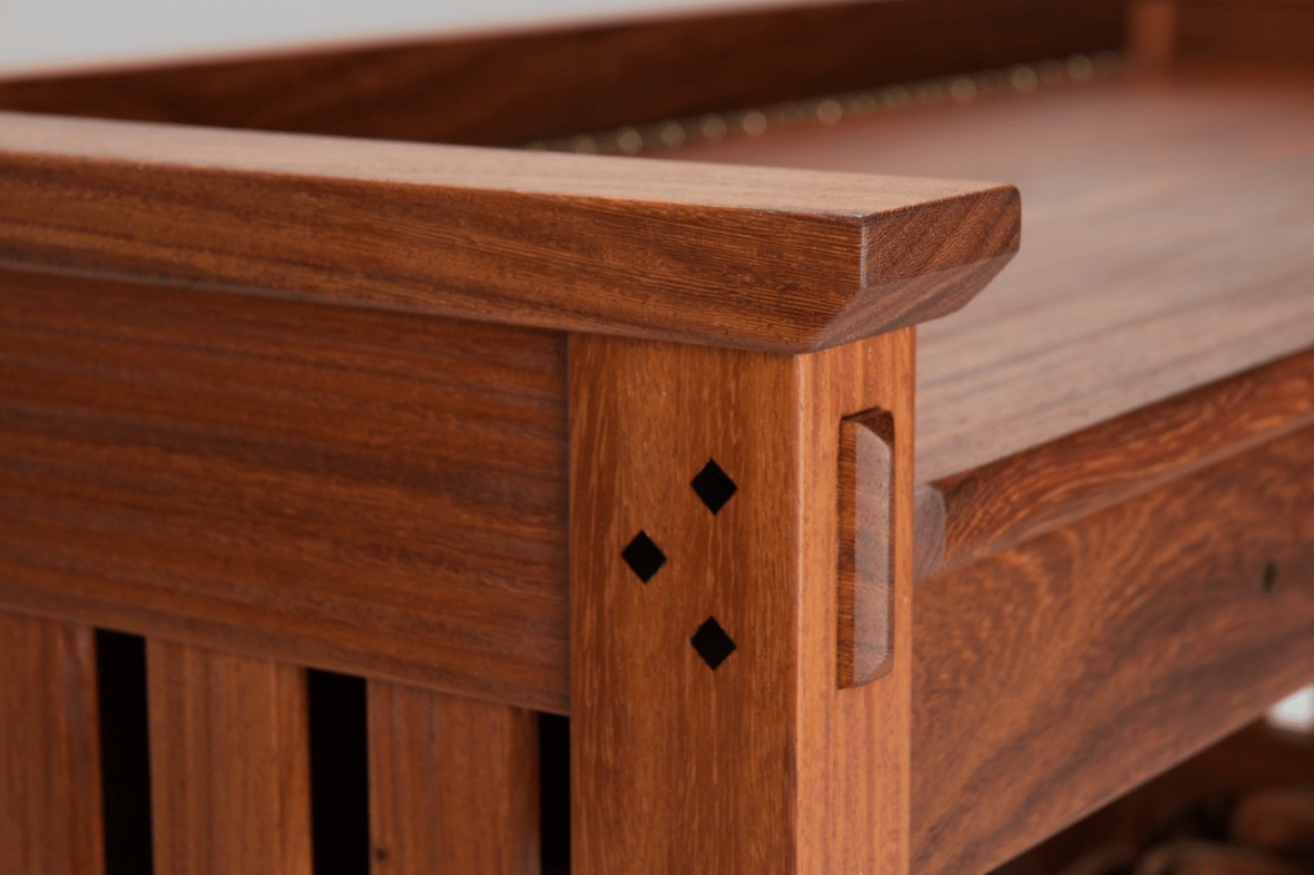 Elmwood Shoe Bench - Joinery Detail
